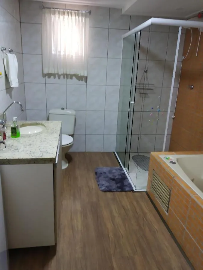 Quarto em Acomodações Particulares Gastaldon Suite Chapecó